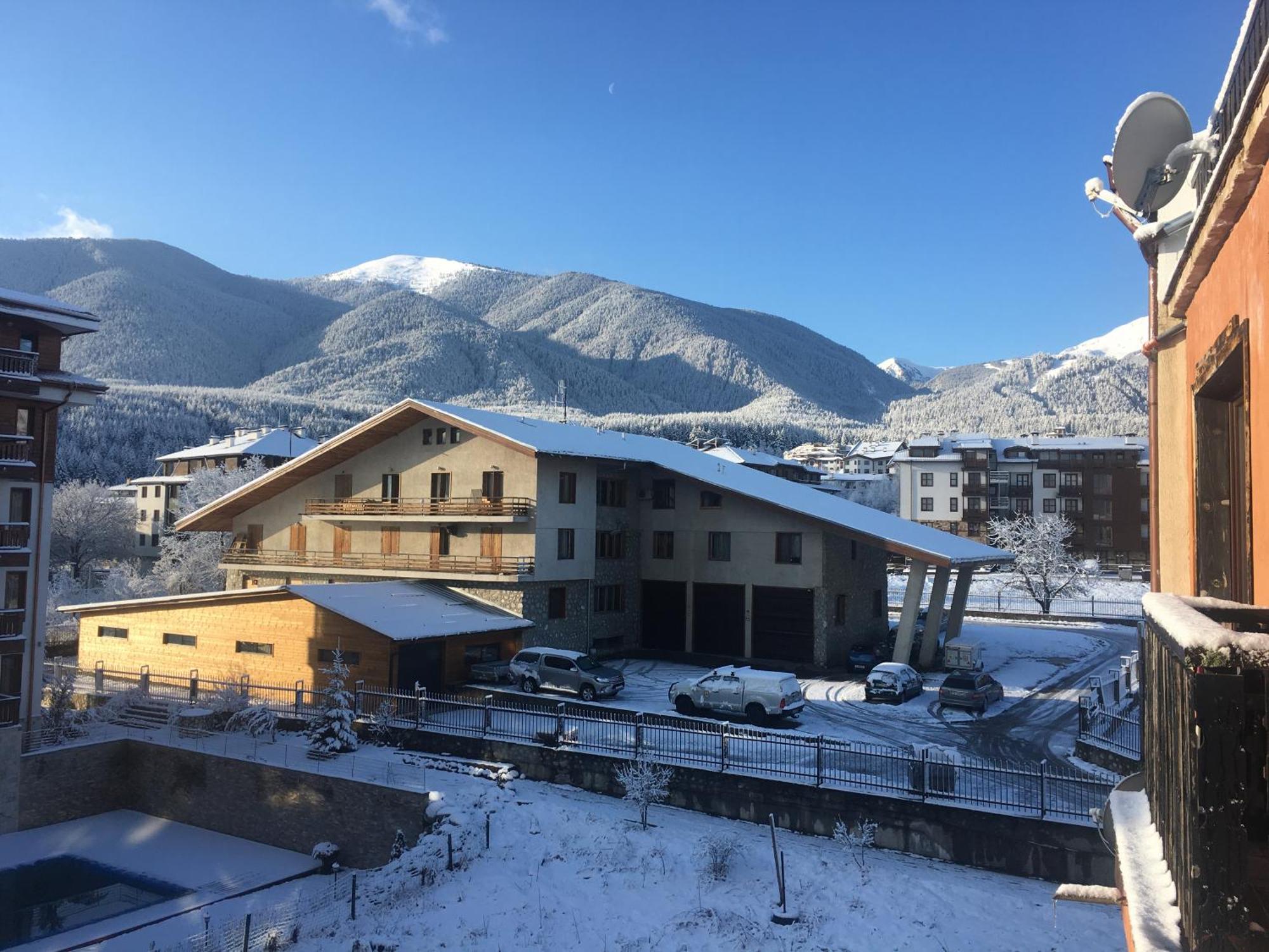 Ramada 2 Boutique Apartment Near Ski Road Bansko Exterior foto